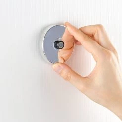 WENKO Porte-serviettes Vacuum-Loc Quadro II - Acier inoxydable / ABS - Chrome -Accessoires de salle de bain Soldes 1000181485 190716 12365200189 MOOD DETAILS P000000001000181485 mood