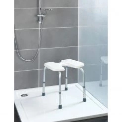 WENKO Tabouret de douche Secura - Matière plastique / Aluminium - Blanc -Accessoires de salle de bain Soldes 1000181523 190716 12365800355 MOOD DETAILS P000000001000181523 mood