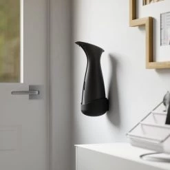 Umbra Distributeur de savon automatique Otto - Fer / Matière plastique - Noir -Accessoires de salle de bain Soldes 1000247937 210216 15370300215 MOOD DETAILS P000000001000247937 mood