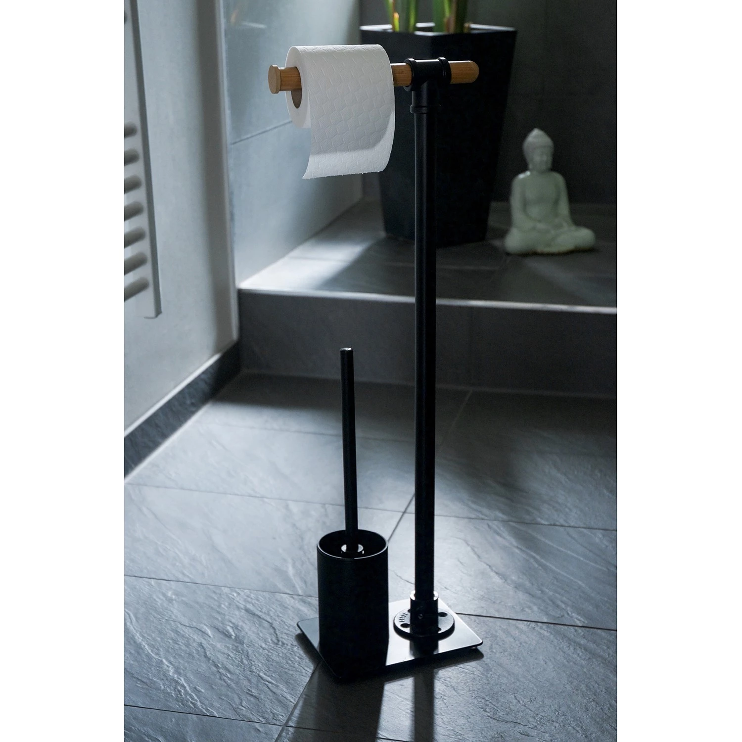 WENKO Ensemble de WC Forli - Acier inoxydable / Bambou - Noir / Naturel 2 WENKO Ensemble de WC Forli - Acier inoxydable / Bambou - Noir / Naturel – Image 2