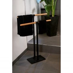 WENKO Porte-serviettes sur pied Forli - Acier inoxydable - Naturel -Accessoires de salle de bain Soldes 1000271281 210608 11320501179 MOOD DETAILS P000000001000271281 mood