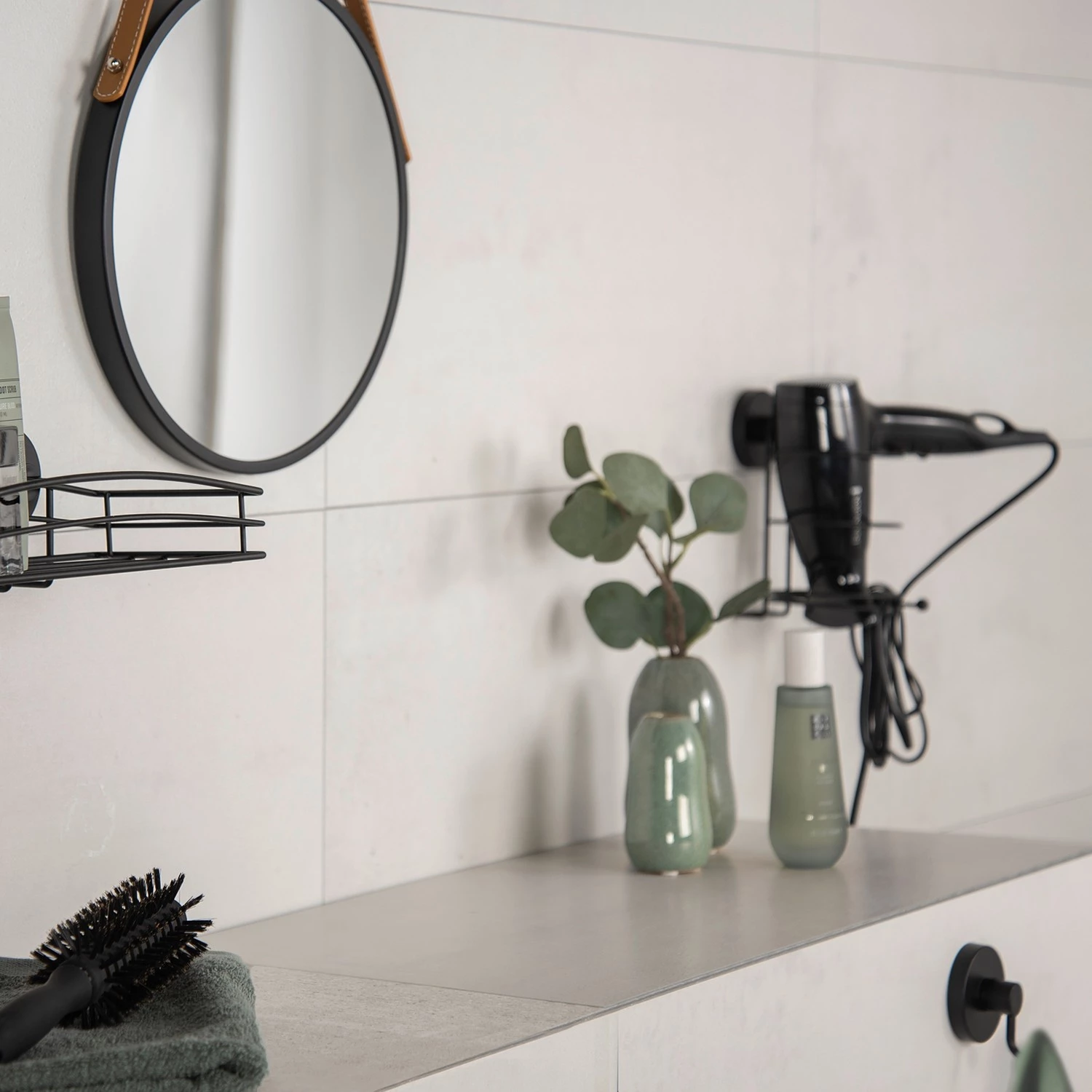 WENKO Porte sèche-cheveux Vacuum-Loc Milazzo - Acier - Noir 8 WENKO Porte sèche-cheveux Vacuum-Loc Milazzo - Acier - Noir – Image 8