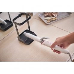 Yamazaki Porte sèche-cheveux Tower - Acier / Silicone - Noir -Accessoires de salle de bain Soldes 1000318563 220107 16174900433 DETAILS P000000001000318563