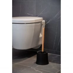 WENKO Brosse WC Basic Bambusa - Polypropylène / Bambou - Noir -Accessoires de salle de bain Soldes 1000333223 220218 021 MOOD DETAILS P000000001000333223 mood