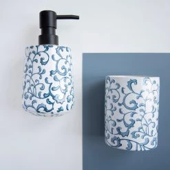 WENKO Distributeur de savon Mirabello - Céramique - Blanc -Accessoires de salle de bain Soldes 1000333250 220218 021 MOOD DETAILS P000000001000333250 mood